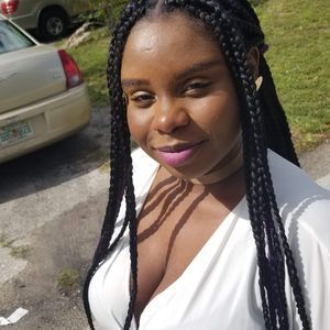 Meet your Posher, Danette